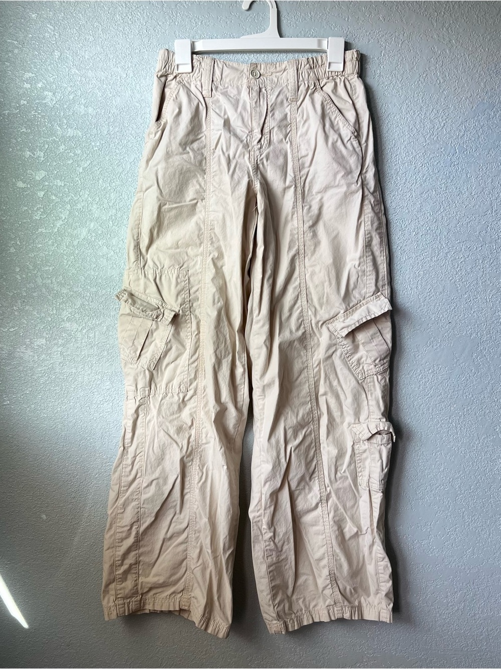 Y2K BDG Urban Outfitters Cargo Parachute Pants Size S Beige Utility Baggy